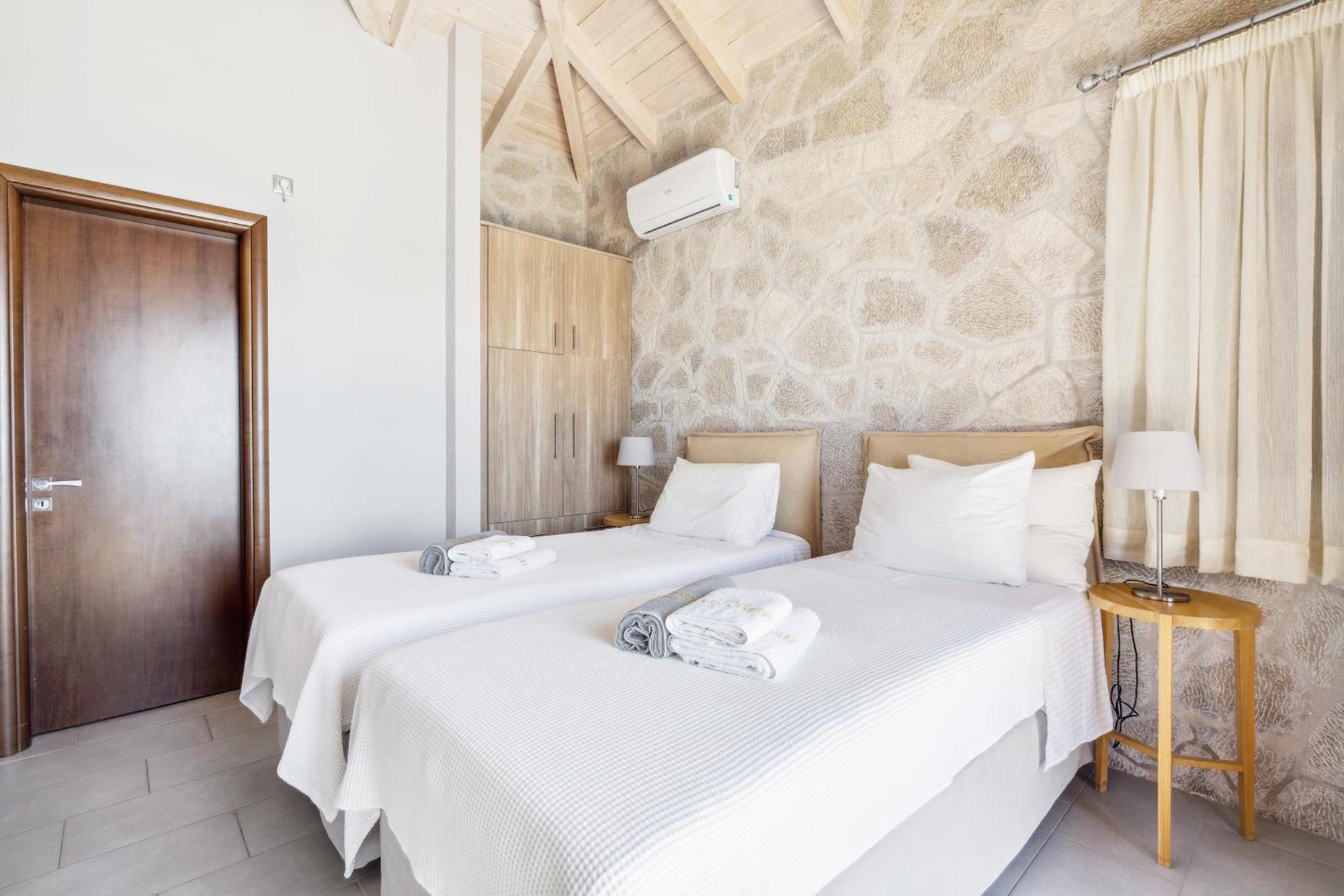 Milos Paradise Luxury Villas Ayios Nikitas Ngoại thất bức ảnh